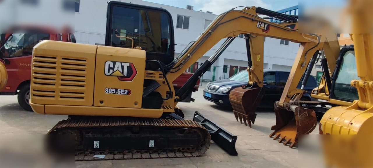 CATERPILLAR 305.5E2 - Мини-экскаватор: фото 1 CATERPILLAR 305.5E2 - Мини-экскаватор: фото 1
