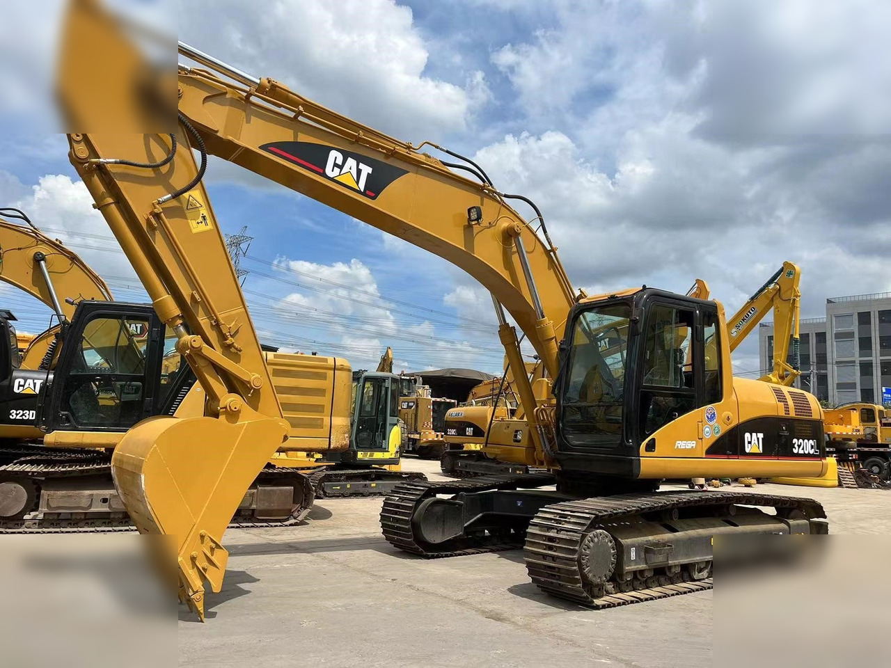 CATERPILLAR 320CL - Гусеничный экскаватор: фото 4 CATERPILLAR 320CL - Гусеничный экскаватор: фото 4