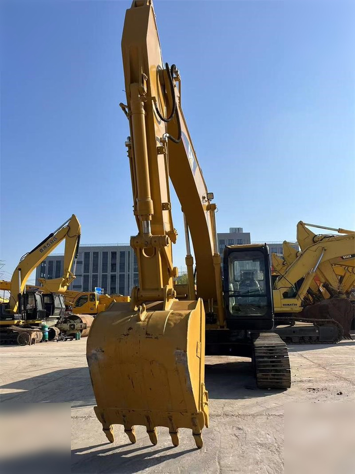 CATERPILLAR 320CL - Гусеничный экскаватор: фото 3 CATERPILLAR 320CL - Гусеничный экскаватор: фото 3