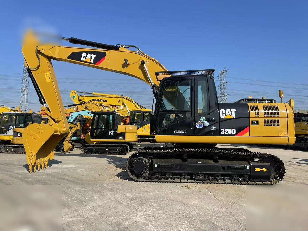 CATERPILLAR 320D - Гусеничный экскаватор: фото 1 CATERPILLAR 320D - Гусеничный экскаватор: фото 1