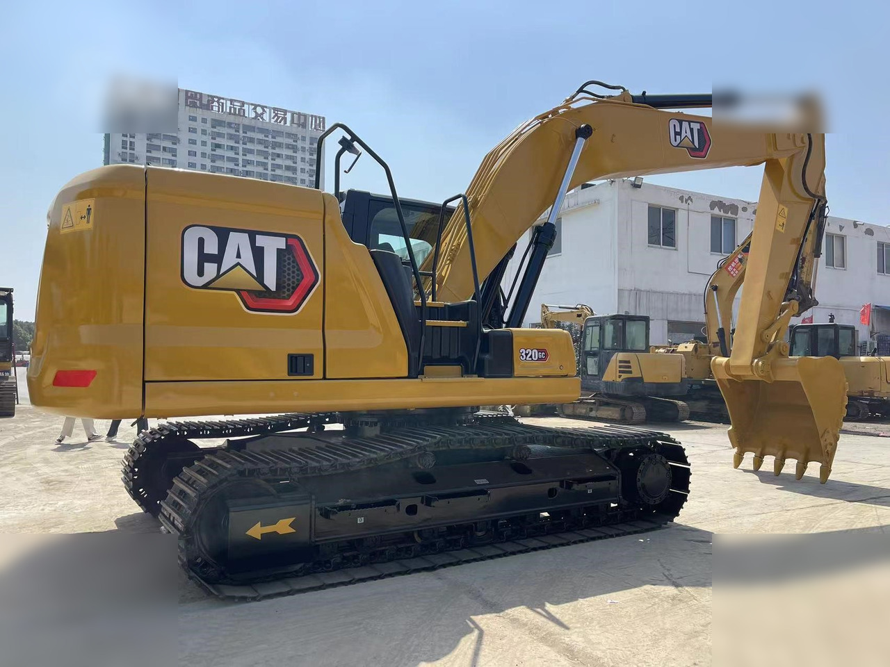 CATERPILLAR 320GC - Гусеничный экскаватор: фото 2 CATERPILLAR 320GC - Гусеничный экскаватор: фото 2