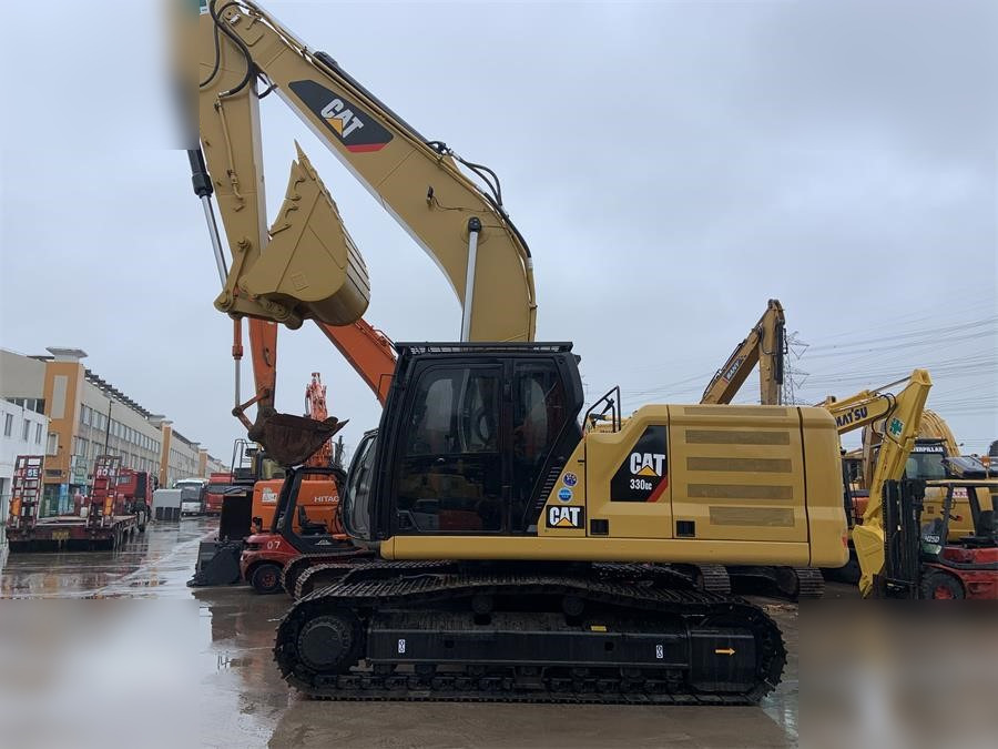 CATERPILLAR 330GC - Гусеничный экскаватор: фото 1 CATERPILLAR 330GC - Гусеничный экскаватор: фото 1
