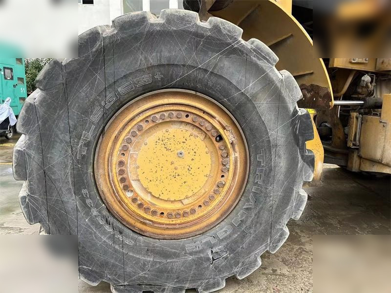 CATERPILLAR 986H - Колёсный погрузчик: фото 5 CATERPILLAR 986H - Колёсный погрузчик: фото 5