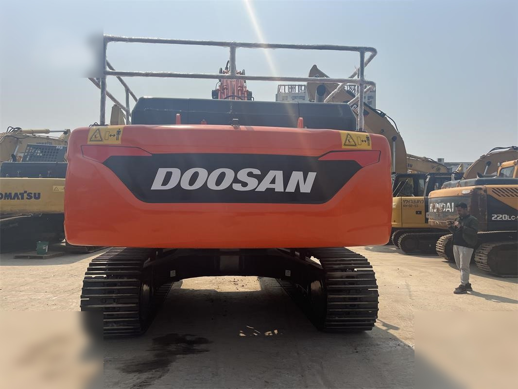 DOOSAN DX340 LCA - Гусеничный экскаватор: фото 3 DOOSAN DX340 LCA - Гусеничный экскаватор: фото 3