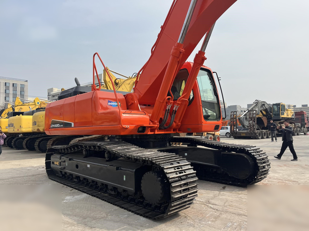DOOSAN DX420 LC-9C - Гусеничный экскаватор: фото 5 DOOSAN DX420 LC-9C - Гусеничный экскаватор: фото 5