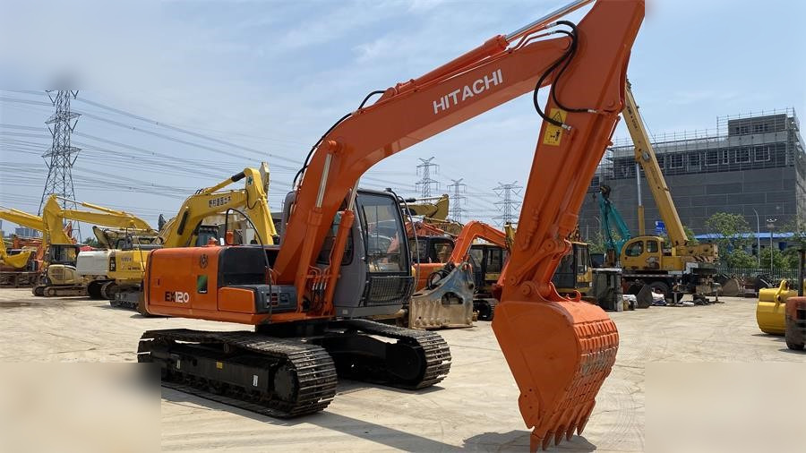HITACHI EX120 - Гусеничный экскаватор: фото 3 HITACHI EX120 - Гусеничный экскаватор: фото 3