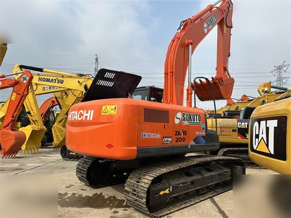 HITACHI ZX200-3G - Гусеничный экскаватор: фото 1 HITACHI ZX200-3G - Гусеничный экскаватор: фото 1