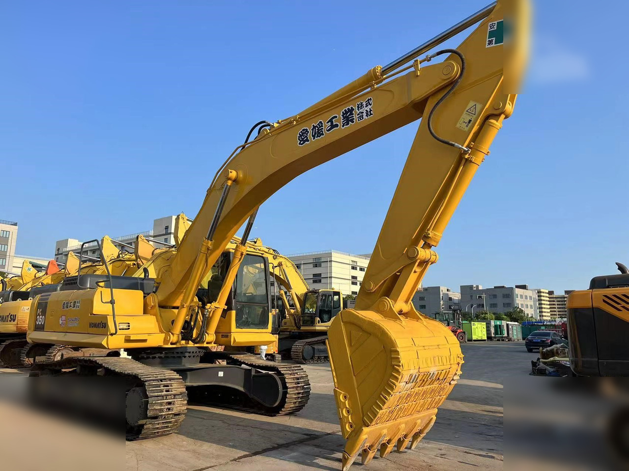 KOMATSU PC350-7 - Гусеничный экскаватор: фото 4 KOMATSU PC350-7 - Гусеничный экскаватор: фото 4