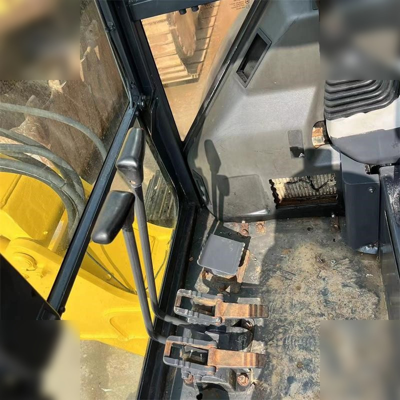 Мини-экскаватор KOMATSU PC55MR-2: фото 8 Мини-экскаватор KOMATSU PC55MR-2: фото 8