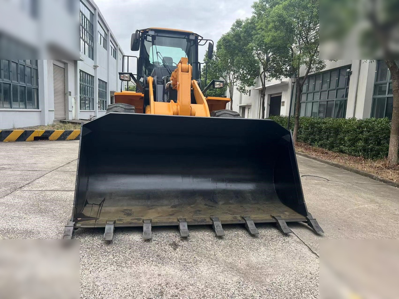 LIUGONG 856H - Колёсный погрузчик: фото 3 LIUGONG 856H - Колёсный погрузчик: фото 3