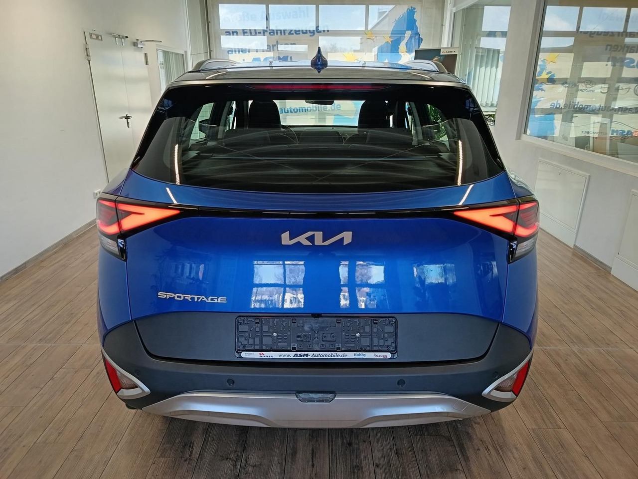 Kia Sportage 1.6 T-GDI DCT Vision*NAVI*LED*R-KAM*DAB - Внедорожник: фото 5 Kia Sportage 1.6 T-GDI DCT Vision*NAVI*LED*R-KAM*DAB - Внедорожник: фото 5