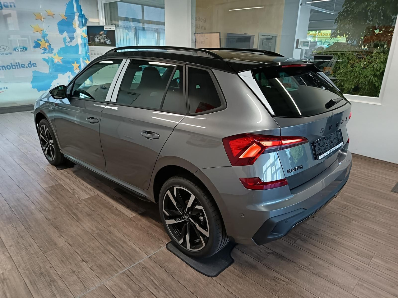 Skoda Kamiq Monte Carlo 1,5 TSI DSG*AHK*PANO*LED*ACC* - Внедорожник: фото 4 Skoda Kamiq Monte Carlo 1,5 TSI DSG*AHK*PANO*LED*ACC* - Внедорожник: фото 4