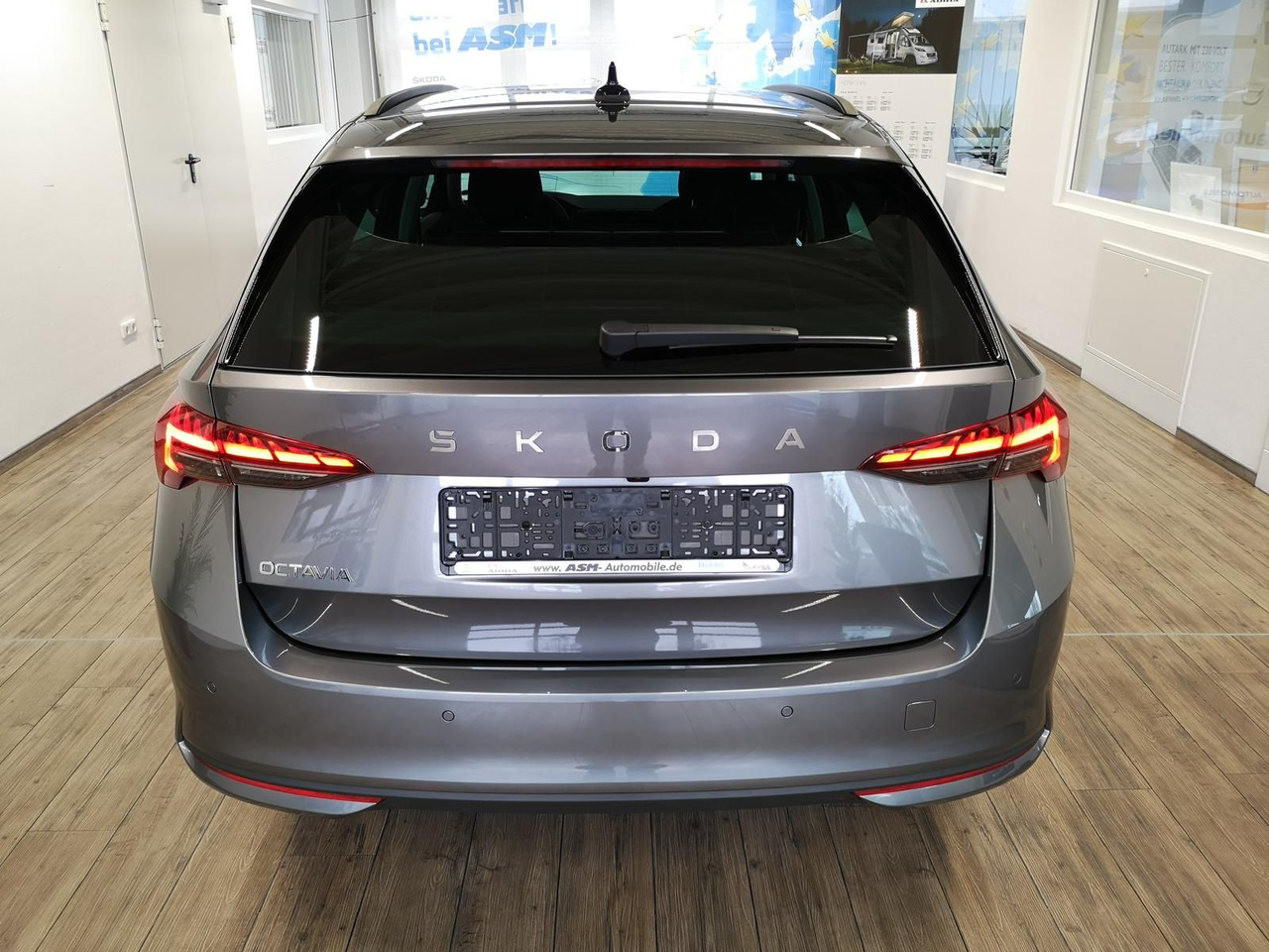 Skoda Octavia Combi Selection DSG*LED*ACC*WINTERPAKET* - Универсал: фото 5 Skoda Octavia Combi Selection DSG*LED*ACC*WINTERPAKET* - Универсал: фото 5