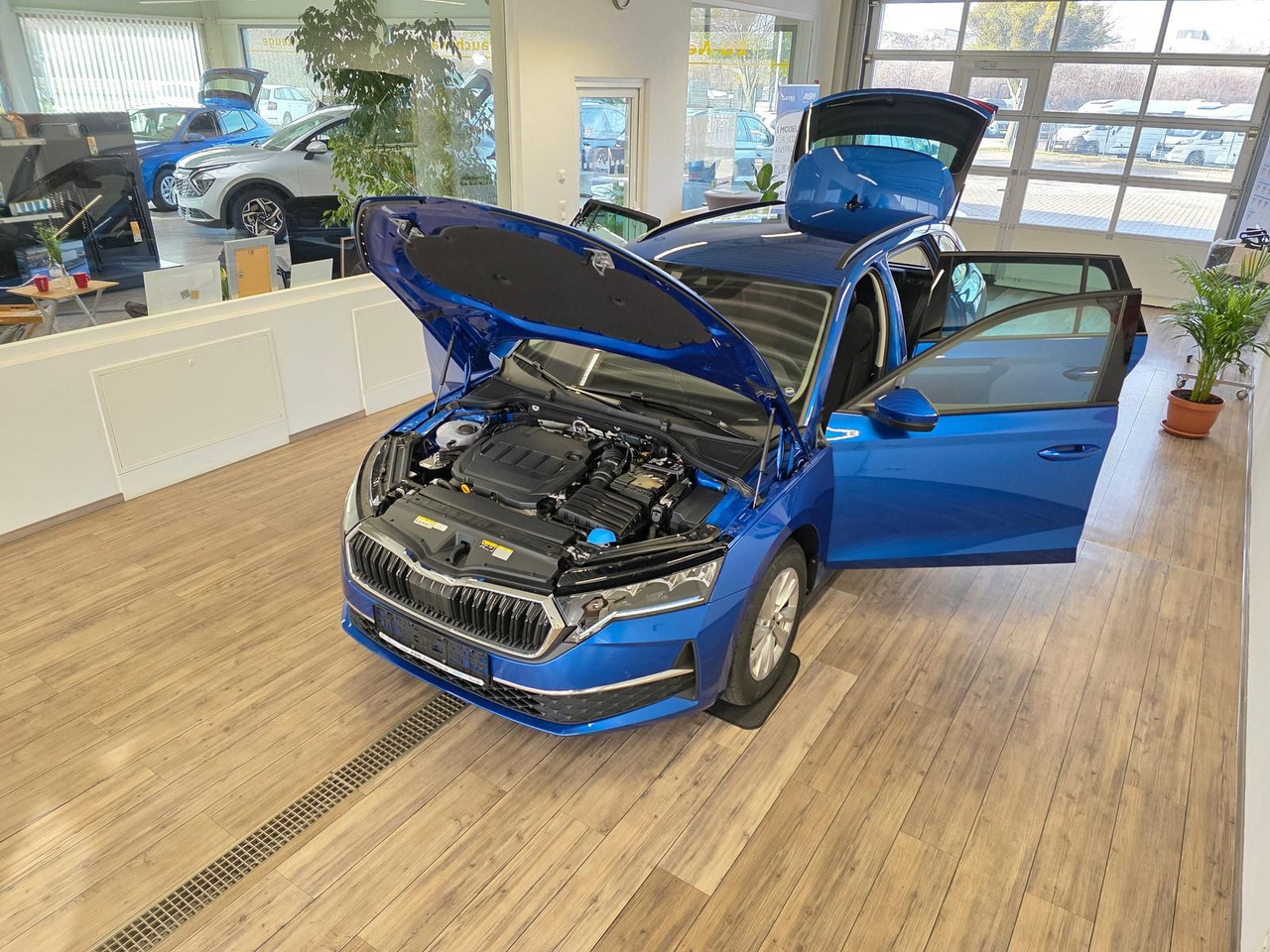 Skoda Octavia Combi Selection DSG*LED*ACC*WINTERPAKET* - Универсал: фото 2 Skoda Octavia Combi Selection DSG*LED*ACC*WINTERPAKET* - Универсал: фото 2