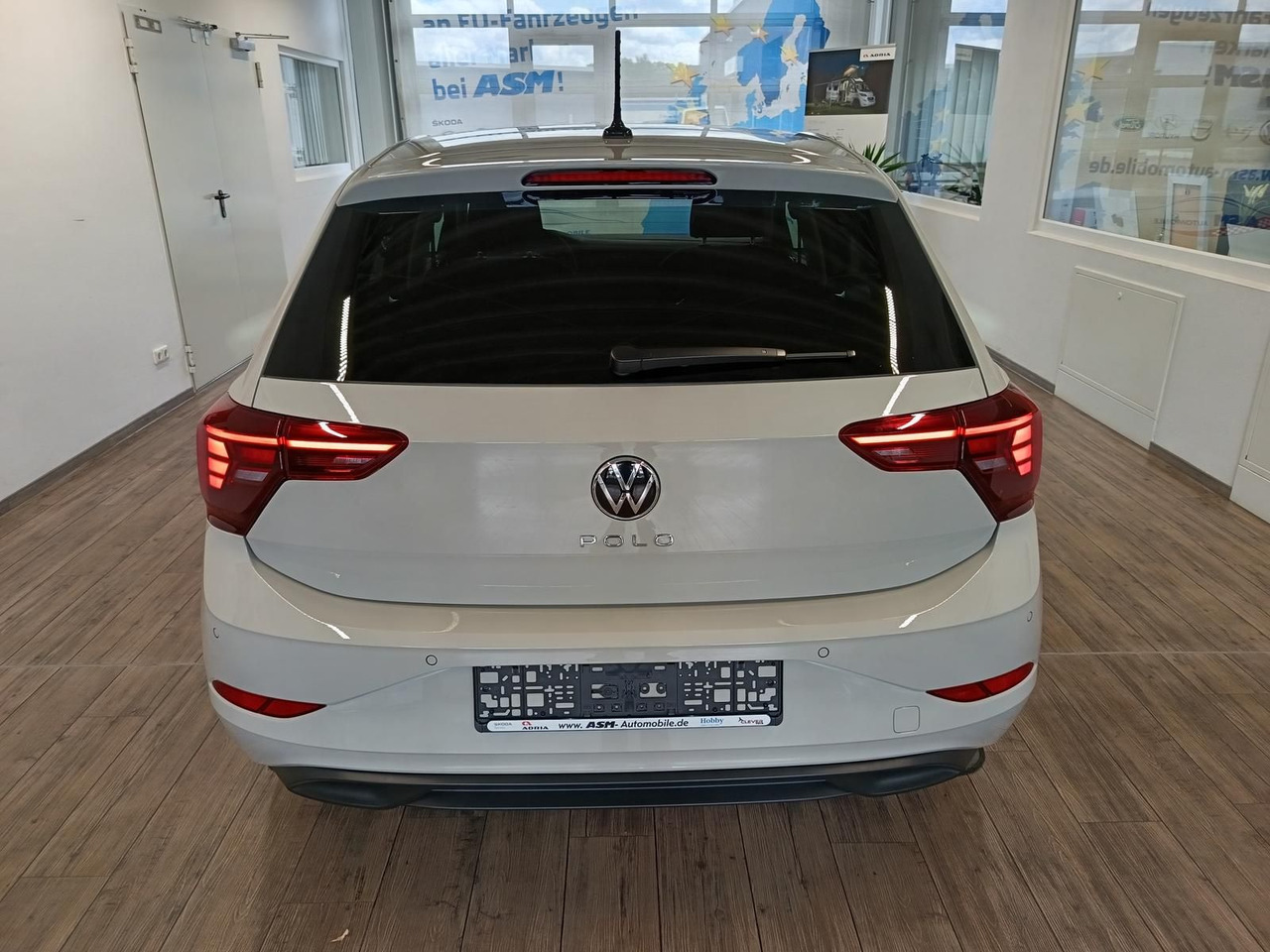 Volkswagen Polo Life 1.0 TSI 70kW DSG*LED*ACC*R-KAM*DAB*PDC - Легковой автомобиль: фото 5 Volkswagen Polo Life 1.0 TSI 70kW DSG*LED*ACC*R-KAM*DAB*PDC - Легковой автомобиль: фото 5