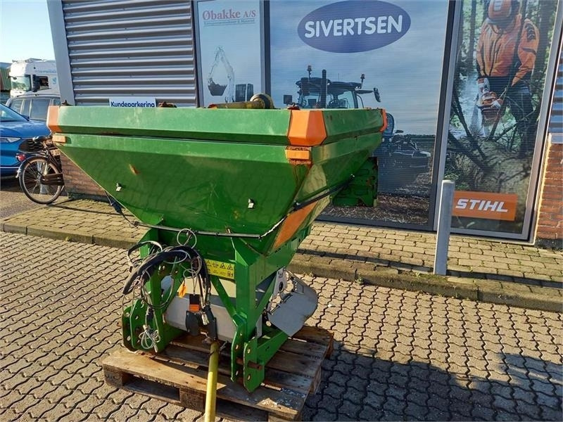 Amazone E+S 750 - Разбрасыватель песка/ Соли для Коммунальной и специальной техники: фото 1 Amazone E+S 750 - Разбрасыватель песка/ Соли для Коммунальной и специальной техники: фото 1