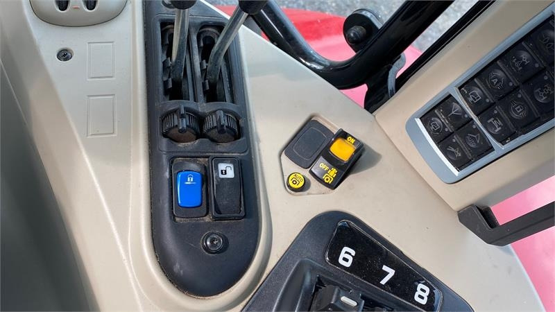 Massey Ferguson 7718S Dyna 6 Efficient inkl. FL4327 Frontlæsser  - Трактор: фото 5 Massey Ferguson 7718S Dyna 6 Efficient inkl. FL4327 Frontlæsser  - Трактор: фото 5