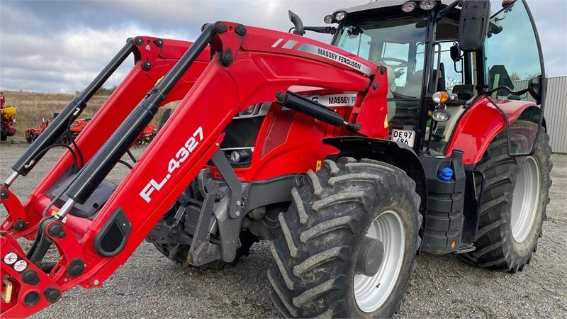 Massey Ferguson 7718S Dyna 6 Efficient inkl. FL4327 Frontlæsser  - Трактор: фото 1 Massey Ferguson 7718S Dyna 6 Efficient inkl. FL4327 Frontlæsser  - Трактор: фото 1