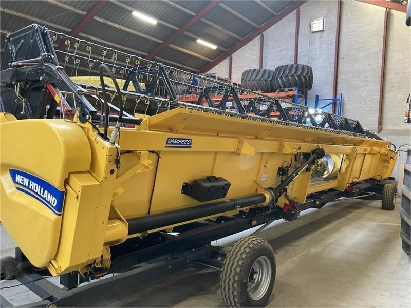 New Holland 35” Varifeed - Навесное оборудование для комбайна: фото 2 New Holland 35” Varifeed - Навесное оборудование для комбайна: фото 2