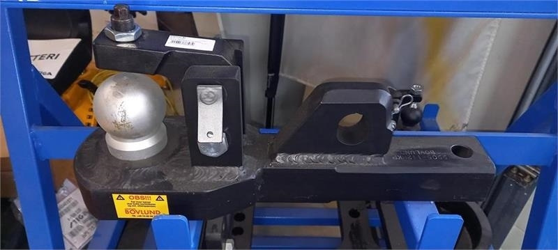 New Holland Kugletræk Til T6-7-8. - Сцепное устройство для Тракторов: фото 1 New Holland Kugletræk Til T6-7-8. - Сцепное устройство для Тракторов: фото 1