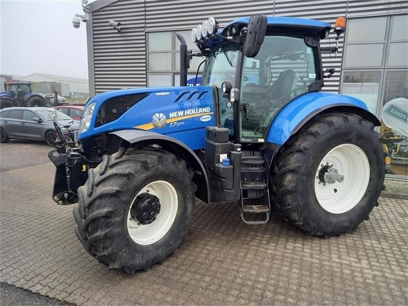 New Holland T7.270 AutoCommand - Трактор: фото 2 New Holland T7.270 AutoCommand - Трактор: фото 2