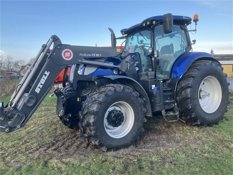 New Holland T7.270 Bluepower - Трактор: фото 1 New Holland T7.270 Bluepower - Трактор: фото 1