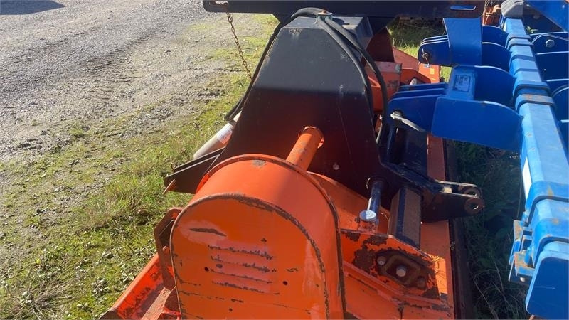 Perfect KM-270 Front og Bagmontering - Косилка: фото 3 Perfect KM-270 Front og Bagmontering - Косилка: фото 3