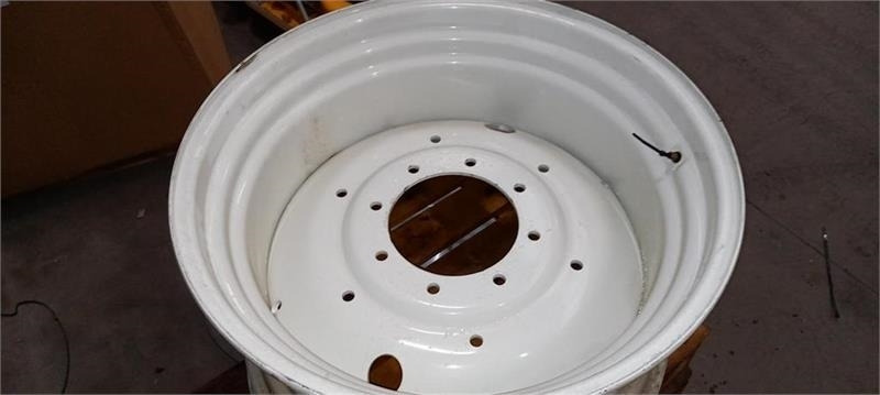 Titan Svejste fælge............ 15x30 - Колесный диск для Сельскохозяйственной техники: фото 2 Titan Svejste fælge............ 15x30 - Колесный диск для Сельскохозяйственной техники: фото 2