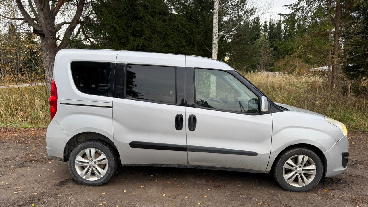 Opel Combo - Легковой фургон: фото 5 Opel Combo - Легковой фургон: фото 5