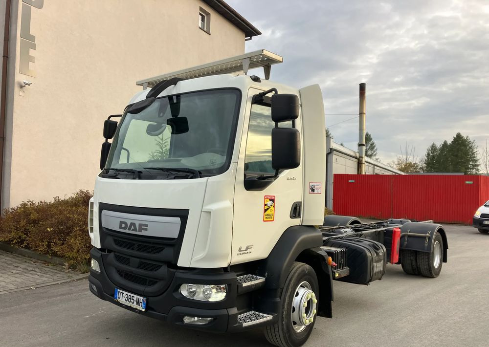 DAF Daf FL 16.250 euro 6 ramo do zabudowy - Грузовик-шасси: фото 1 DAF Daf FL 16.250 euro 6 ramo do zabudowy - Грузовик-шасси: фото 1