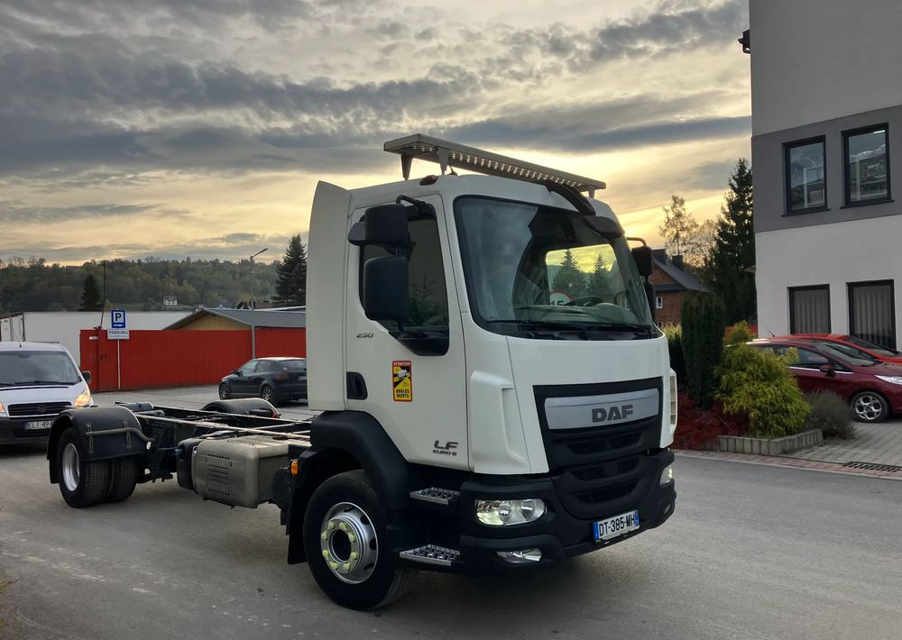 DAF Daf FL 16.250 euro 6 ramo do zabudowy - Грузовик-шасси: фото 2 DAF Daf FL 16.250 euro 6 ramo do zabudowy - Грузовик-шасси: фото 2