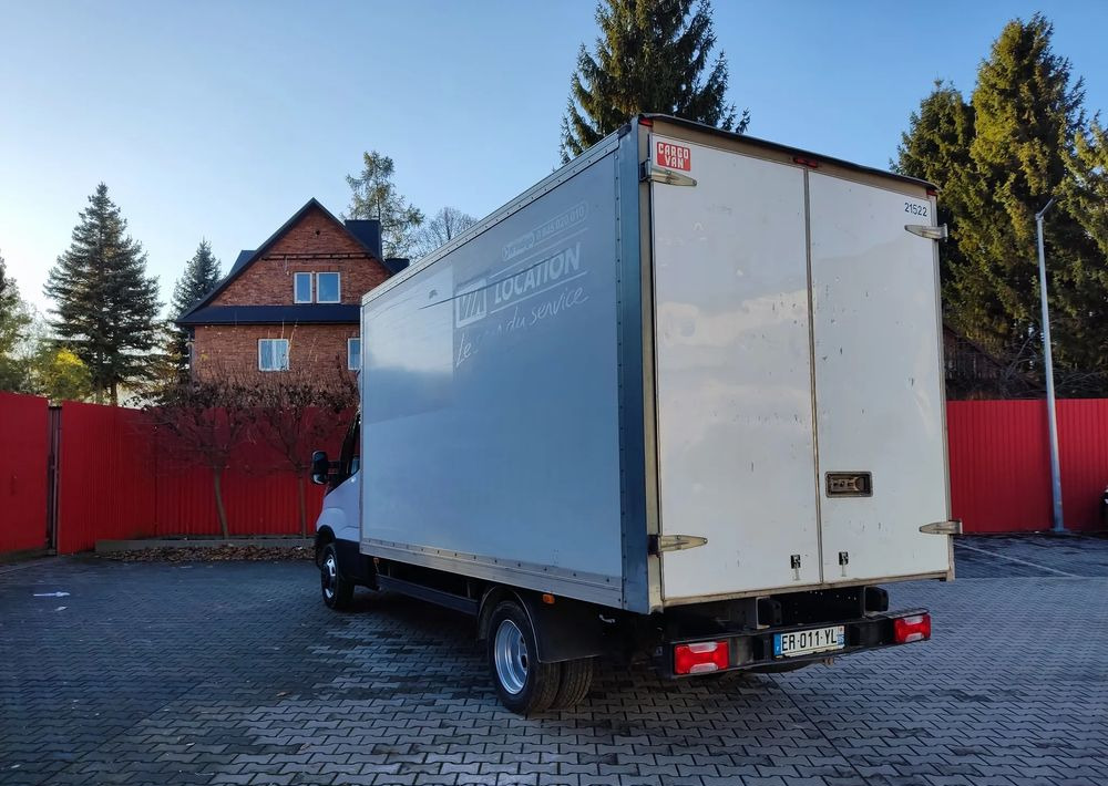 Iveco DAILY 35C13 Kurierka - Фургон с закрытым кузовом: фото 4 Iveco DAILY 35C13 Kurierka - Фургон с закрытым кузовом: фото 4