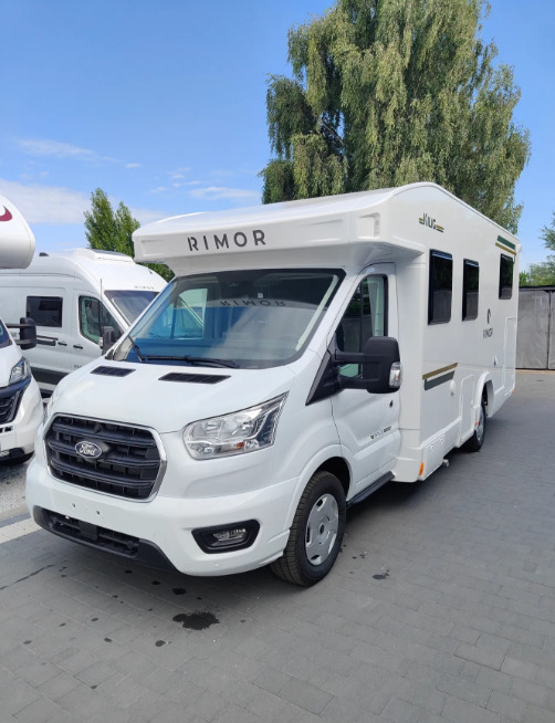 RIMOR Rimor KILIG 95 Plus NEW Retrofitted 5 Passenger Winter Camera Navigation - Кастенваген: фото 2 RIMOR Rimor KILIG 95 Plus NEW Retrofitted 5 Passenger Winter Camera Navigation - Кастенваген: фото 2
