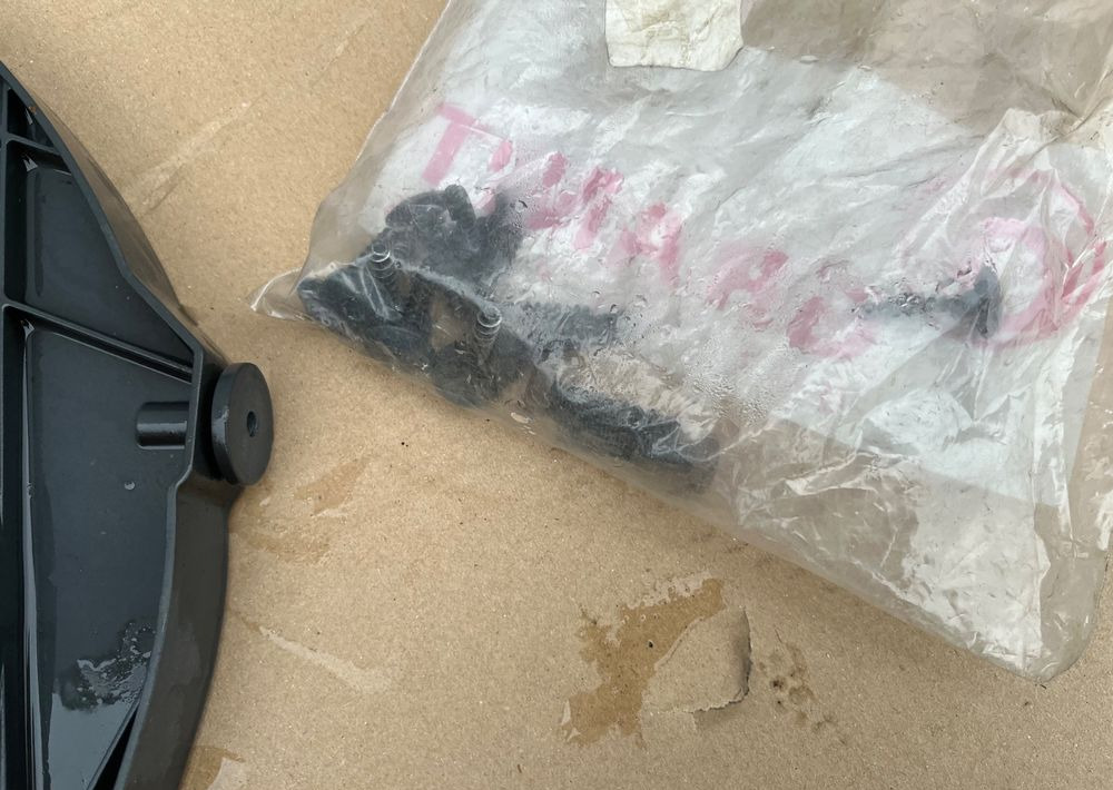 Blenda przeciwsłoneczna MAN TGL euro 6 kompletna daszek - Кузов и экстерьер для Грузовиков: фото 3 Blenda przeciwsłoneczna MAN TGL euro 6 kompletna daszek - Кузов и экстерьер для Грузовиков: фото 3