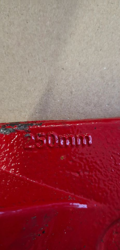 JOST ŁAPA ŁAPY SIODŁA 250mm - Двигатель для Грузовиков: фото 3 JOST ŁAPA ŁAPY SIODŁA 250mm - Двигатель для Грузовиков: фото 3