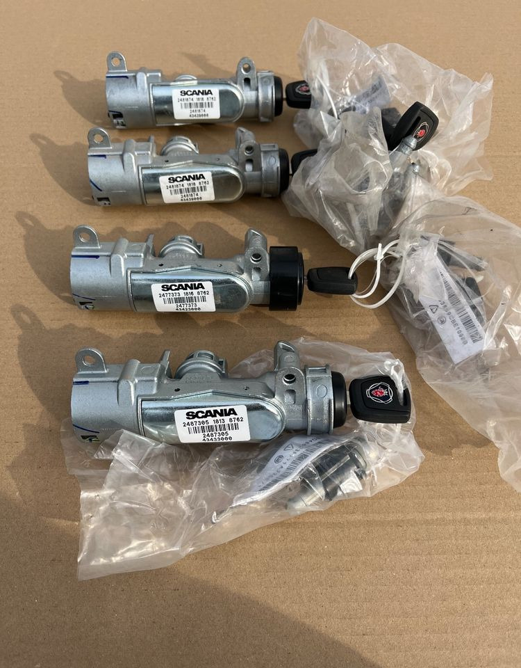 NOWA stacyjka+ kluczyki Scania R S 2487305 kody - Кабина и интерьер для Грузовиков: фото 1 NOWA stacyjka+ kluczyki Scania R S 2487305 kody - Кабина и интерьер для Грузовиков: фото 1