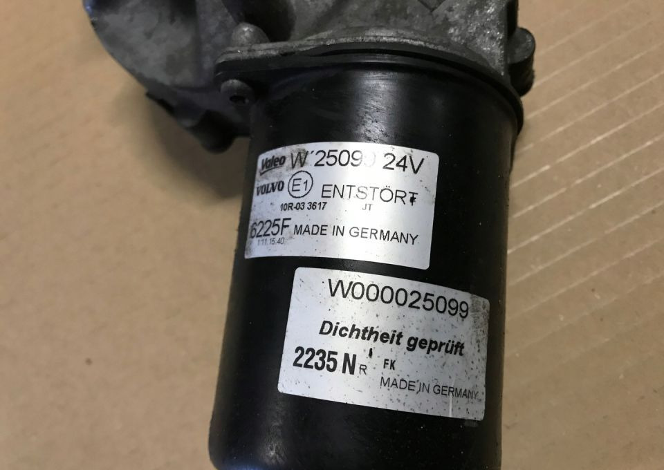 Silniczek wycieraczek Volvo FH4 euro 6 - Щетка стеклоочистителя для Грузовиков: фото 2 Silniczek wycieraczek Volvo FH4 euro 6 - Щетка стеклоочистителя для Грузовиков: фото 2