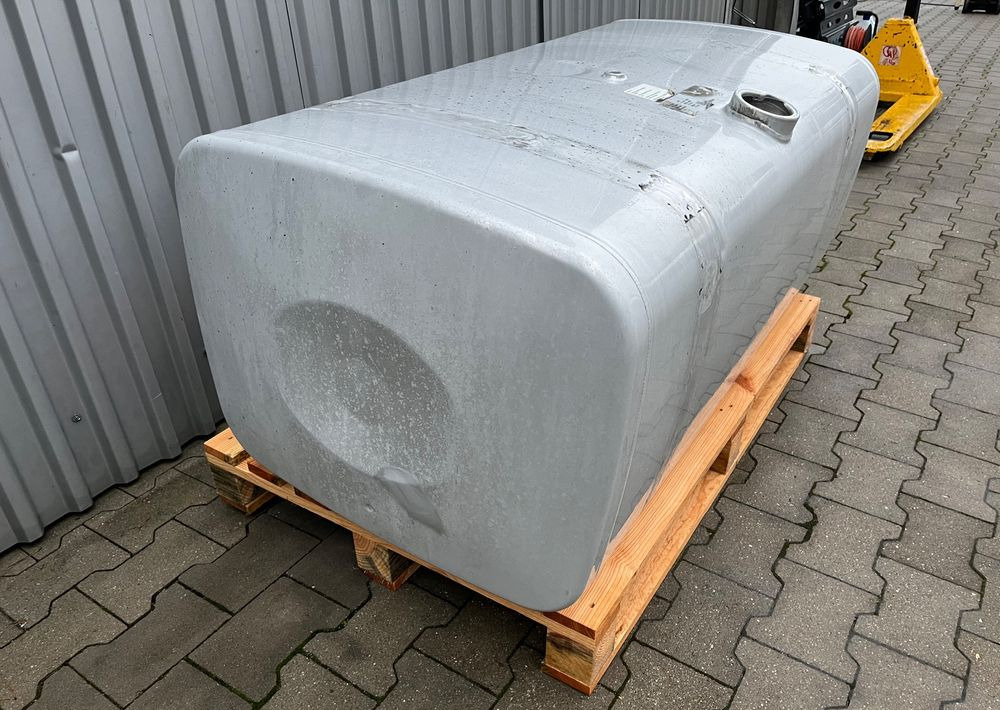 Zbiornik paliwa MAN TGX TGS 480 litrów bak - Подготовка топлива для Грузовиков: фото 3 Zbiornik paliwa MAN TGX TGS 480 litrów bak - Подготовка топлива для Грузовиков: фото 3