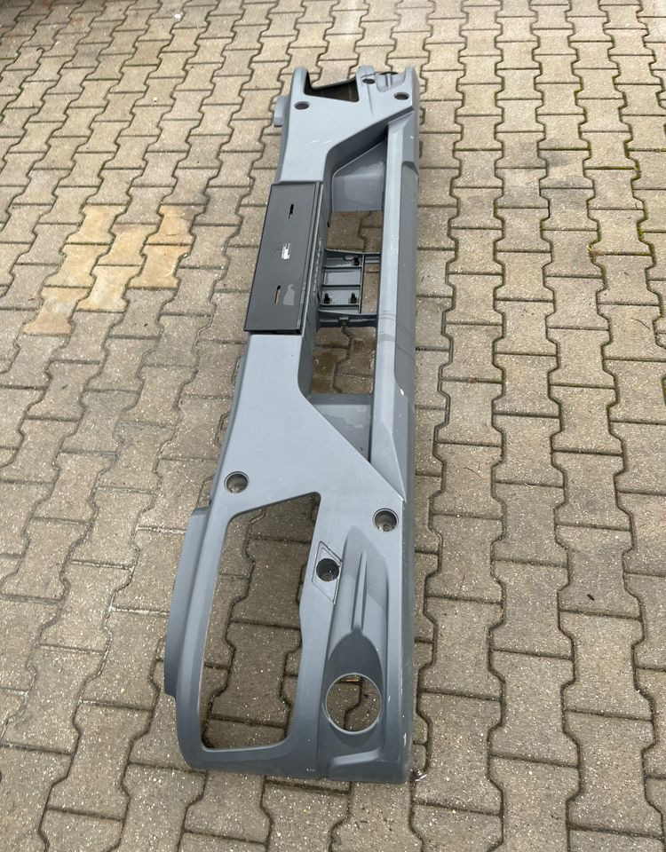 Zderzak MAN TGL TG3 nowy model oryginał - Кузов и экстерьер для Грузовиков: фото 3 Zderzak MAN TGL TG3 nowy model oryginał - Кузов и экстерьер для Грузовиков: фото 3