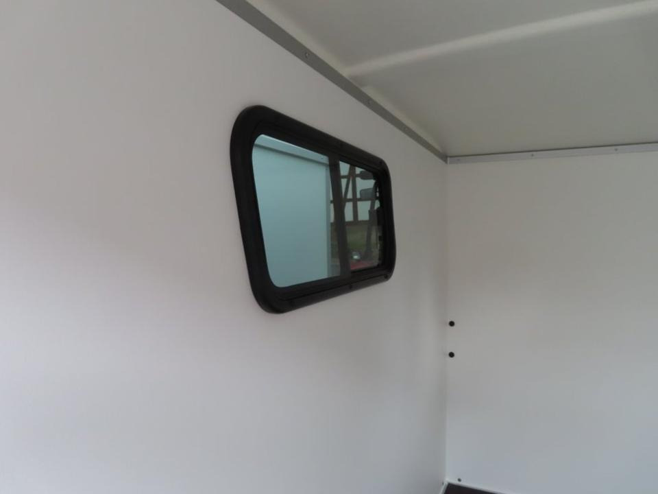 Прицеп-фургон Böckmann KT 2513/135 PKW-Anhänger Kofferanhänger Fenster 100km/h: фото 12 Прицеп-фургон Böckmann KT 2513/135 PKW-Anhänger Kofferanhänger Fenster 100km/h: фото 12