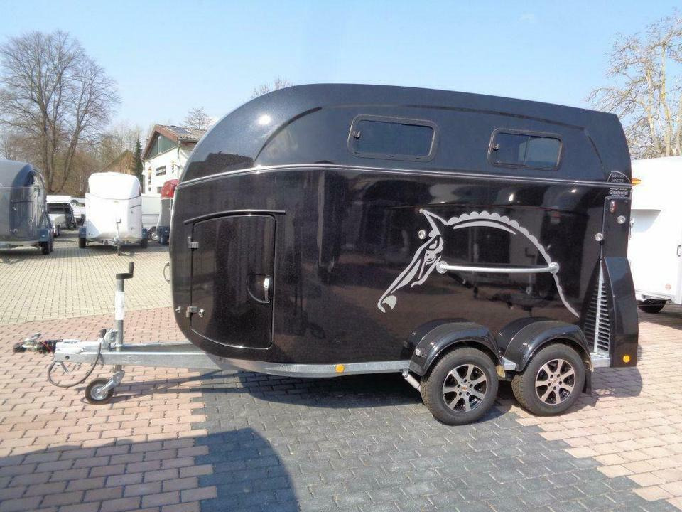 Böckmann, Pferdeanhänger, Grand Master SR, 100 km/h, Videokamera - Прицеп-коневоз: фото 2 Böckmann, Pferdeanhänger, Grand Master SR, 100 km/h, Videokamera - Прицеп-коневоз: фото 2