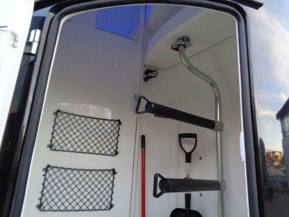 Böckmann, Pferdeanhänger, Grand Master SR, 100 km/h, Videokamera - Прицеп-коневоз: фото 5 Böckmann, Pferdeanhänger, Grand Master SR, 100 km/h, Videokamera - Прицеп-коневоз: фото 5