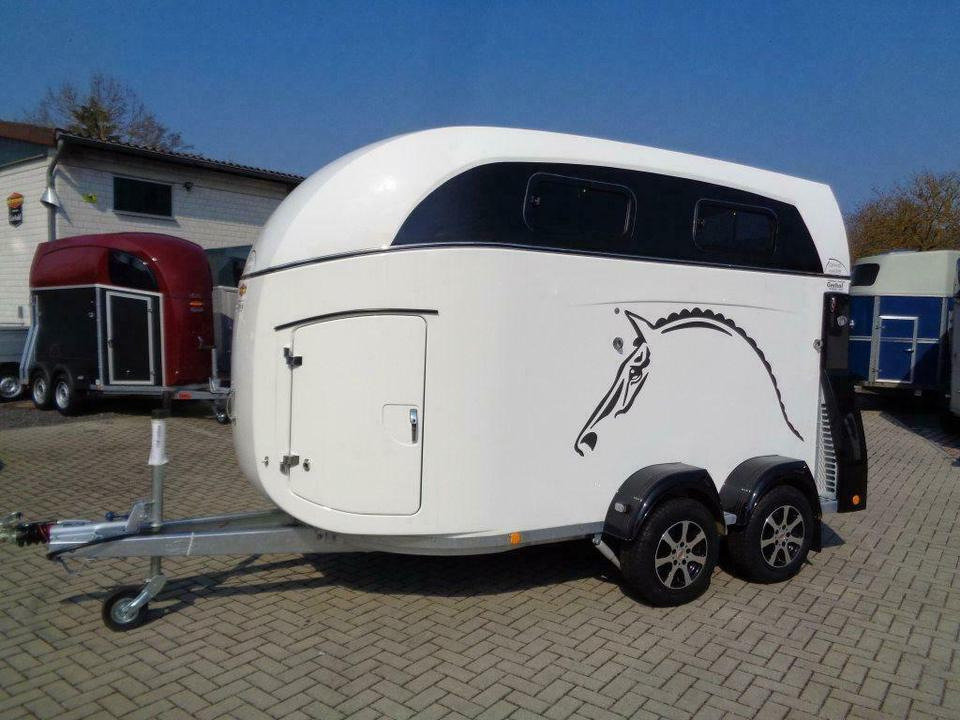Böckmann, Pferdeanhänger, Grand Master SR, WCF, 100 km/h - Прицеп-коневоз: фото 2 Böckmann, Pferdeanhänger, Grand Master SR, WCF, 100 km/h - Прицеп-коневоз: фото 2