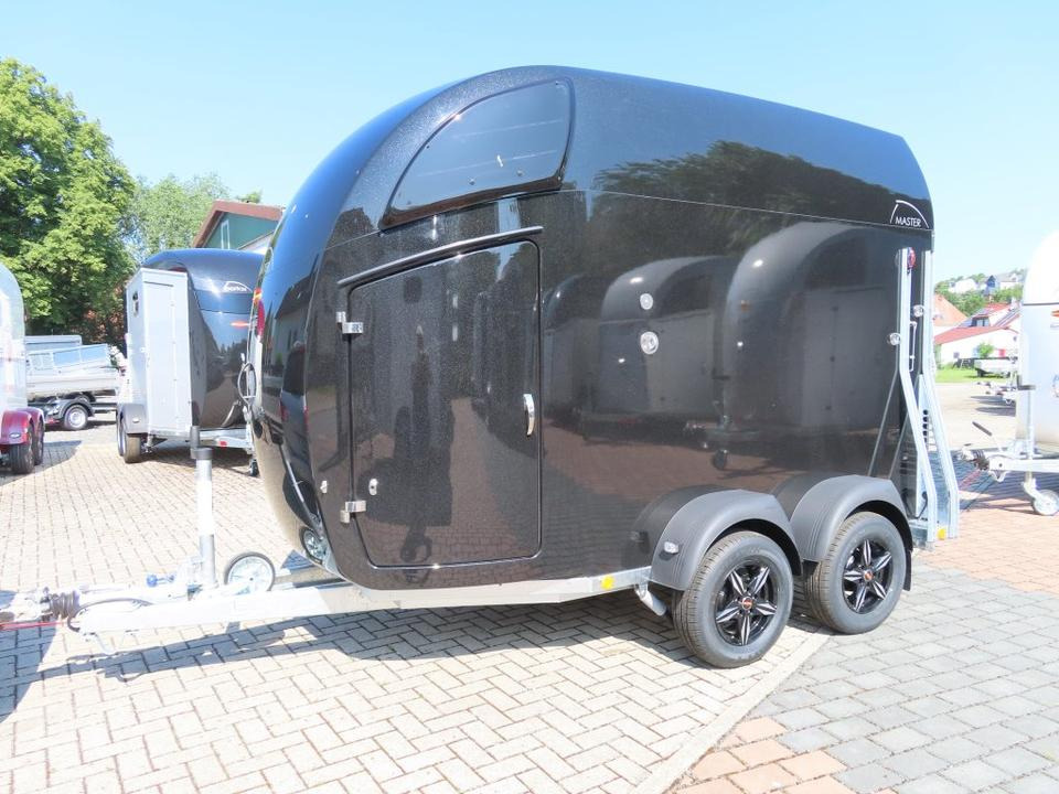 Böckmann Pferdeanhänger,Master-WCF, Flügeltür, SaKa. 100 km/h - Прицеп-коневоз: фото 2 Böckmann Pferdeanhänger,Master-WCF, Flügeltür, SaKa. 100 km/h - Прицеп-коневоз: фото 2