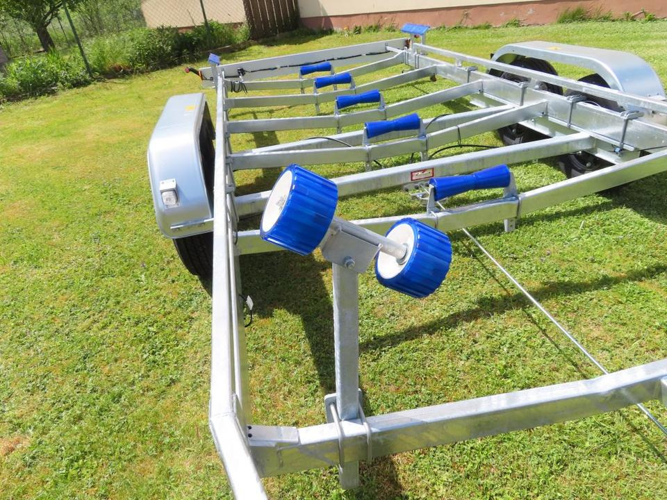 Böckmann TPV, PKW Anhänger, Bootstrailer, 3,5 to. Winde, 100 km/h - Лодочный прицеп: фото 5 Böckmann TPV, PKW Anhänger, Bootstrailer, 3,5 to. Winde, 100 km/h - Лодочный прицеп: фото 5