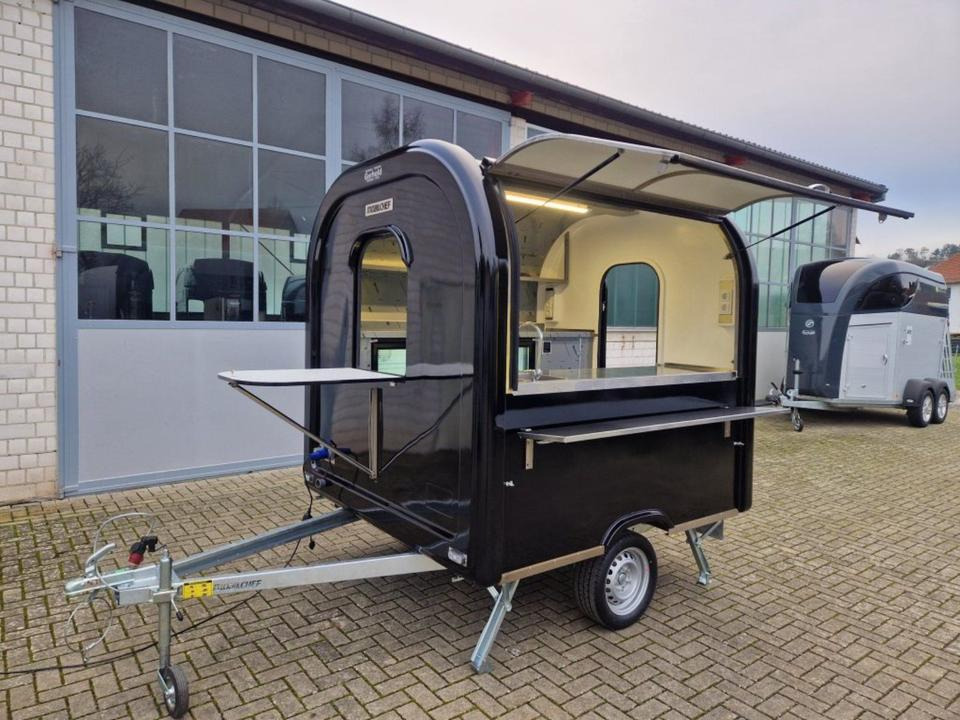 PKW-Anhänger Food-Trailer Cocktail Bar Verkaufsanhänger - Торговый прицеп: фото 1 PKW-Anhänger Food-Trailer Cocktail Bar Verkaufsanhänger - Торговый прицеп: фото 1