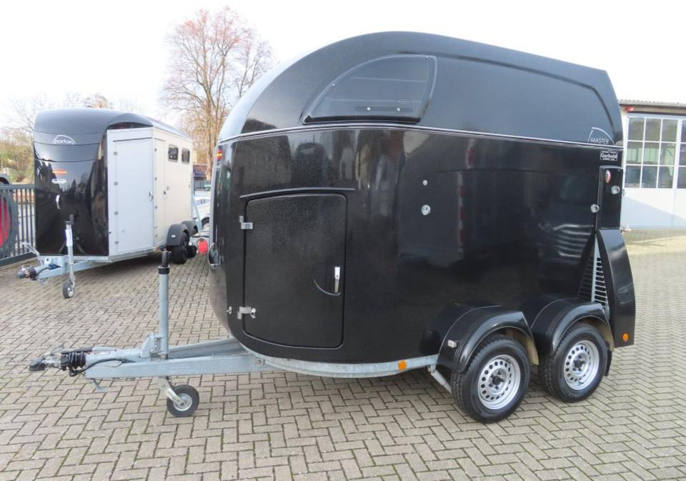 Pferdeanhänger Böckmann Master, Aluboden Sattelkammer 100 Km/h - Прицеп-коневоз: фото 4 Pferdeanhänger Böckmann Master, Aluboden Sattelkammer 100 Km/h - Прицеп-коневоз: фото 4