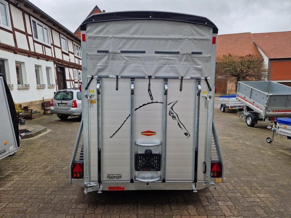 Pferdeanhänger Böckmann Portax L-SR 24 WCF 100km/h - Прицеп-коневоз: фото 3 Pferdeanhänger Böckmann Portax L-SR 24 WCF 100km/h - Прицеп-коневоз: фото 3