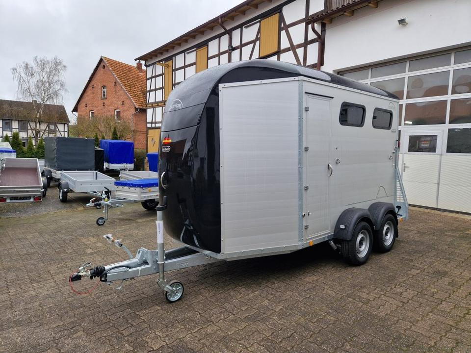 Pferdeanhänger Böckmann Portax L-SR 24 WCF 100km/h - Прицеп-коневоз: фото 2 Pferdeanhänger Böckmann Portax L-SR 24 WCF 100km/h - Прицеп-коневоз: фото 2