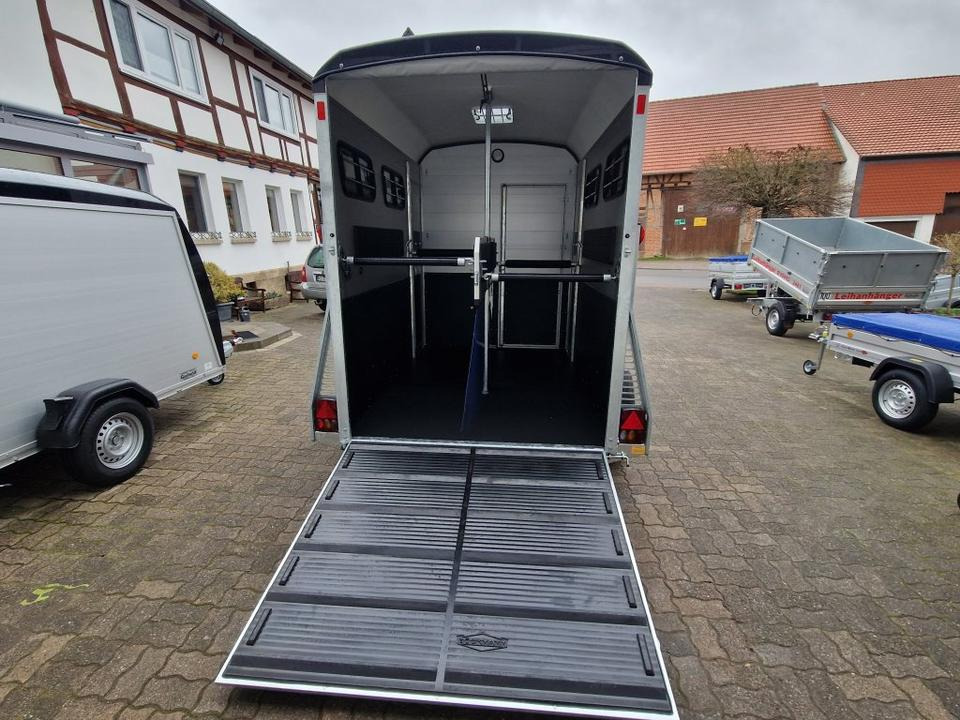 Pferdeanhänger Böckmann Portax L-SR 24 WCF 100km/h - Прицеп-коневоз: фото 4 Pferdeanhänger Böckmann Portax L-SR 24 WCF 100km/h - Прицеп-коневоз: фото 4